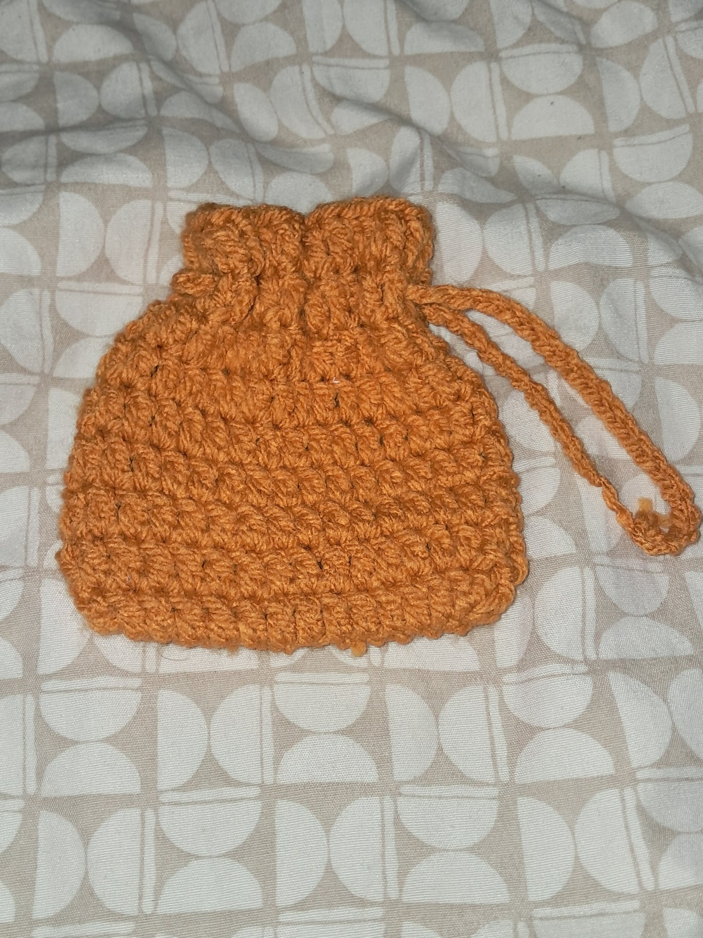 Small pouch