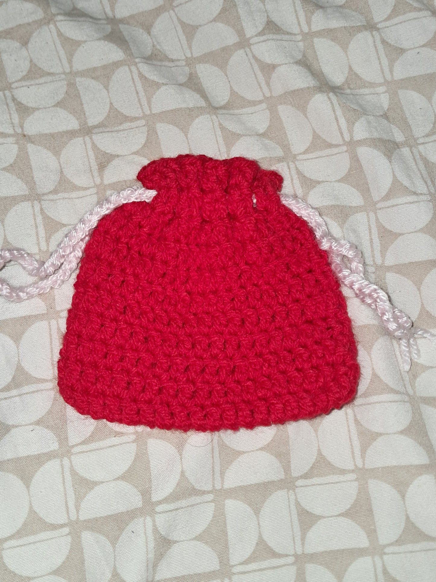 Small pouch