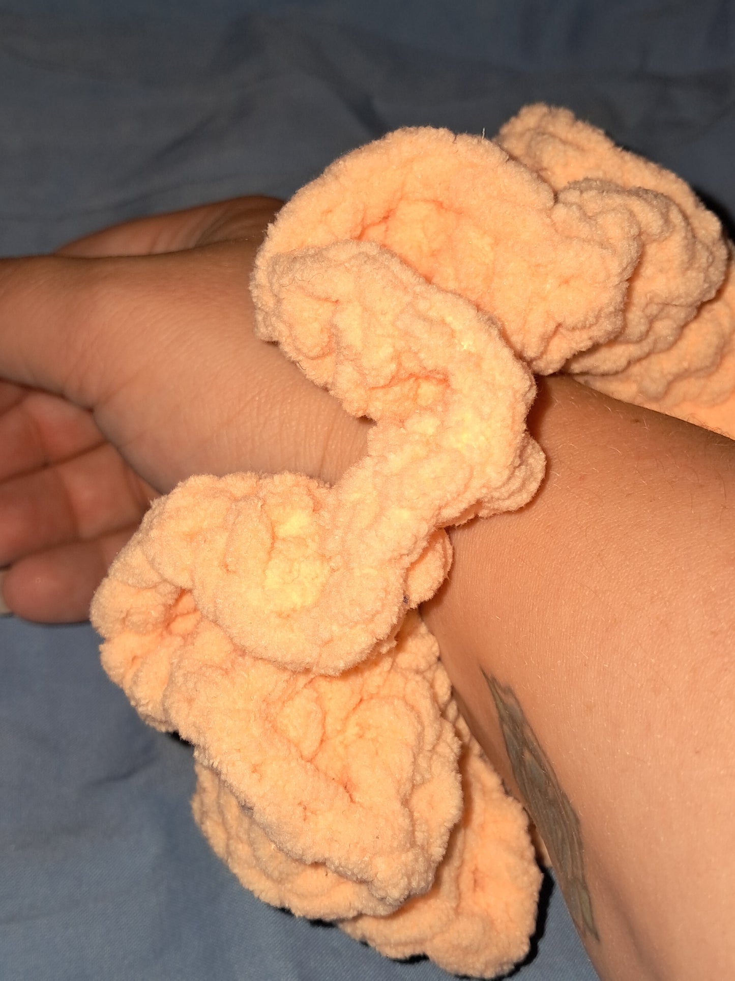 Crochet scrunchie