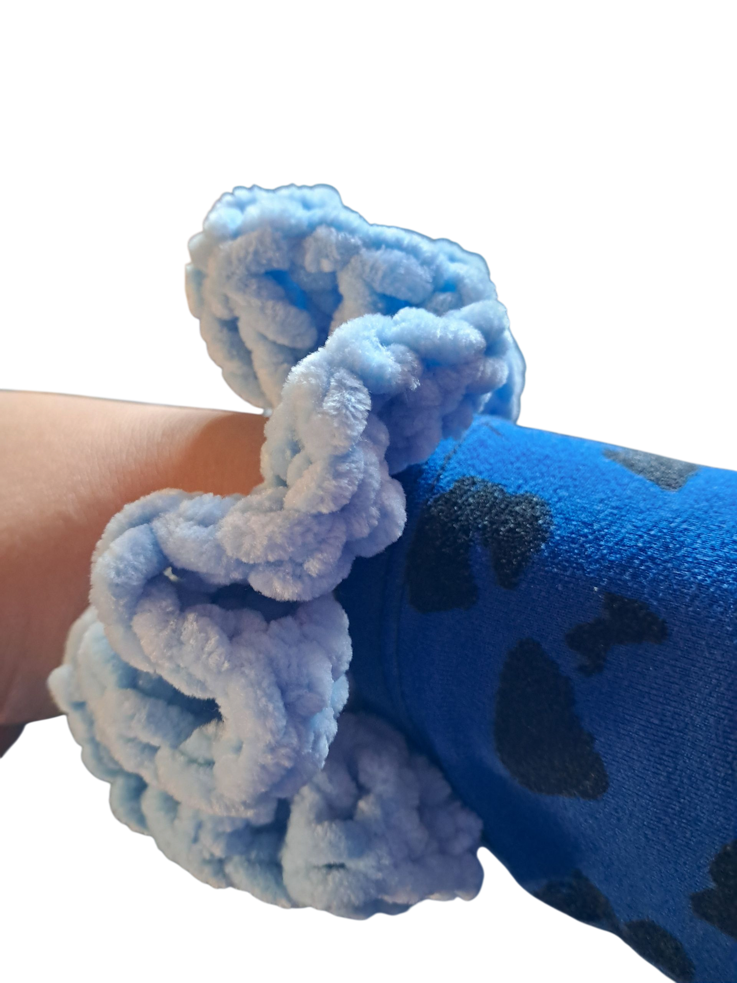 Crochet scrunchie