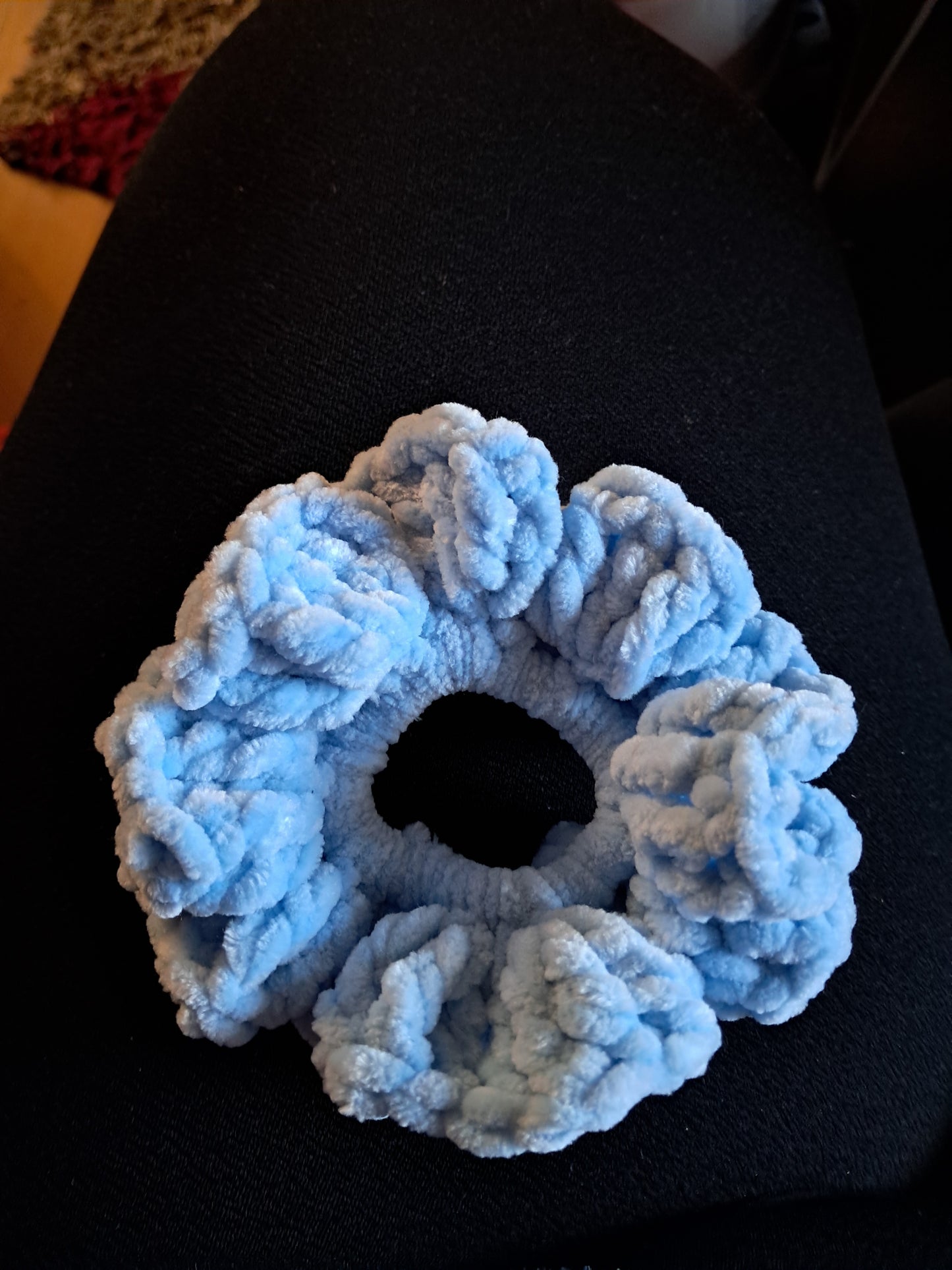 Crochet scrunchie