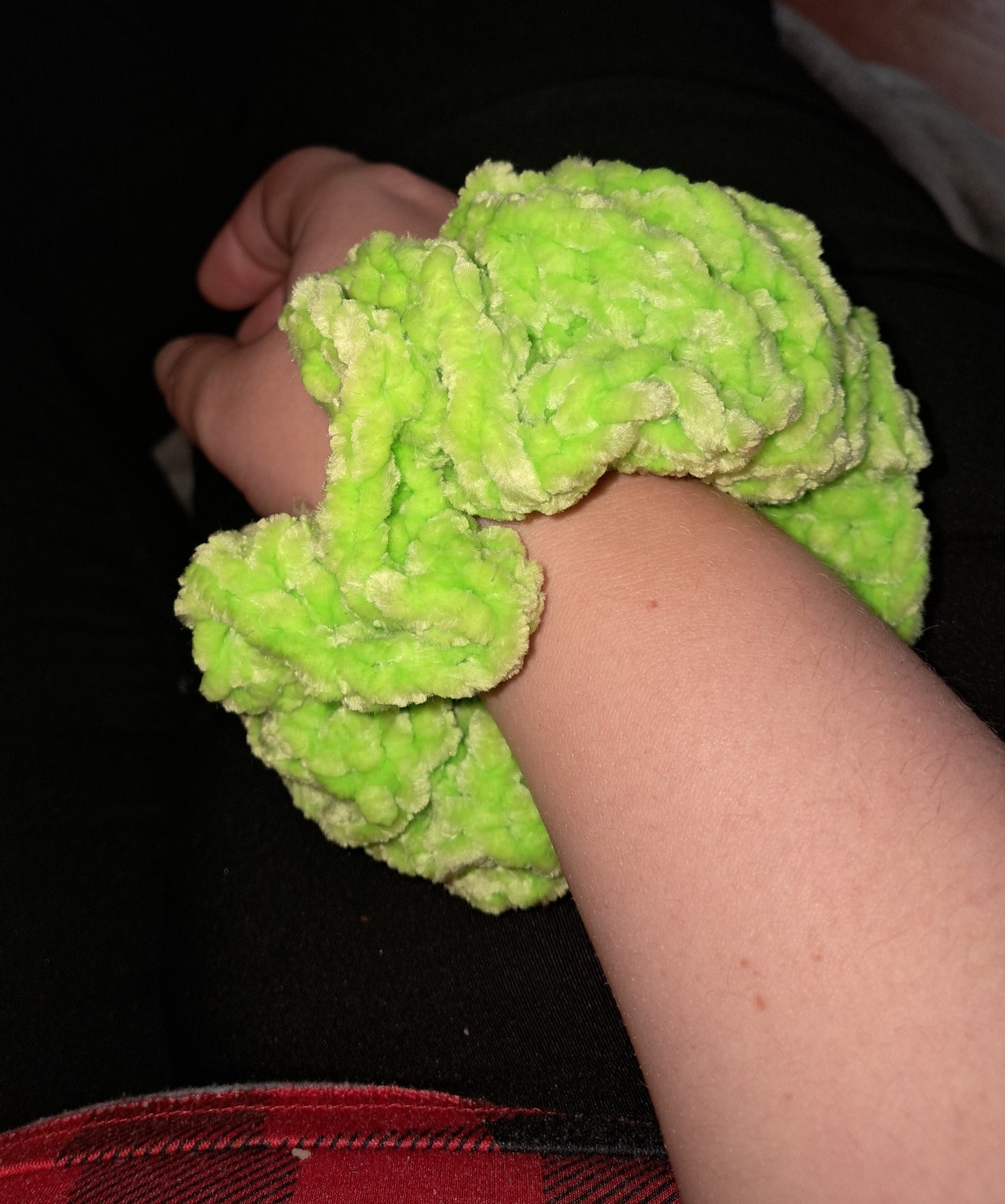 Crochet scrunchie